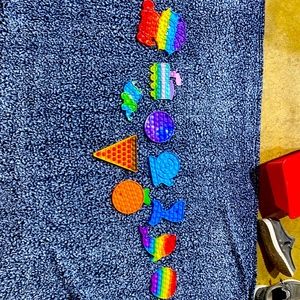 10 pc pop it fidget barley used